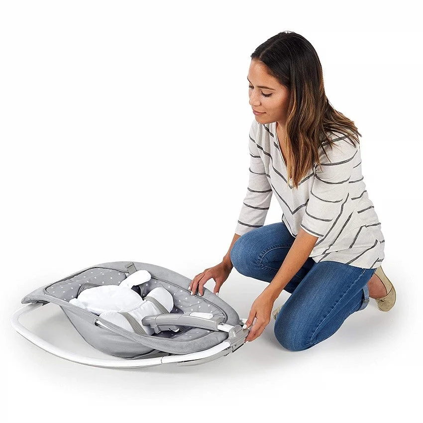 KIDS II INGENUITY LEZALJKA ™ ROCKING SEAT™ - CUDDLE LAMB™ 12118