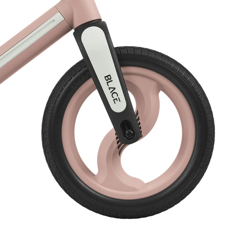 kikka-boo-blace-balans-bicikla-za-decu-pink-66c99d6969a1c